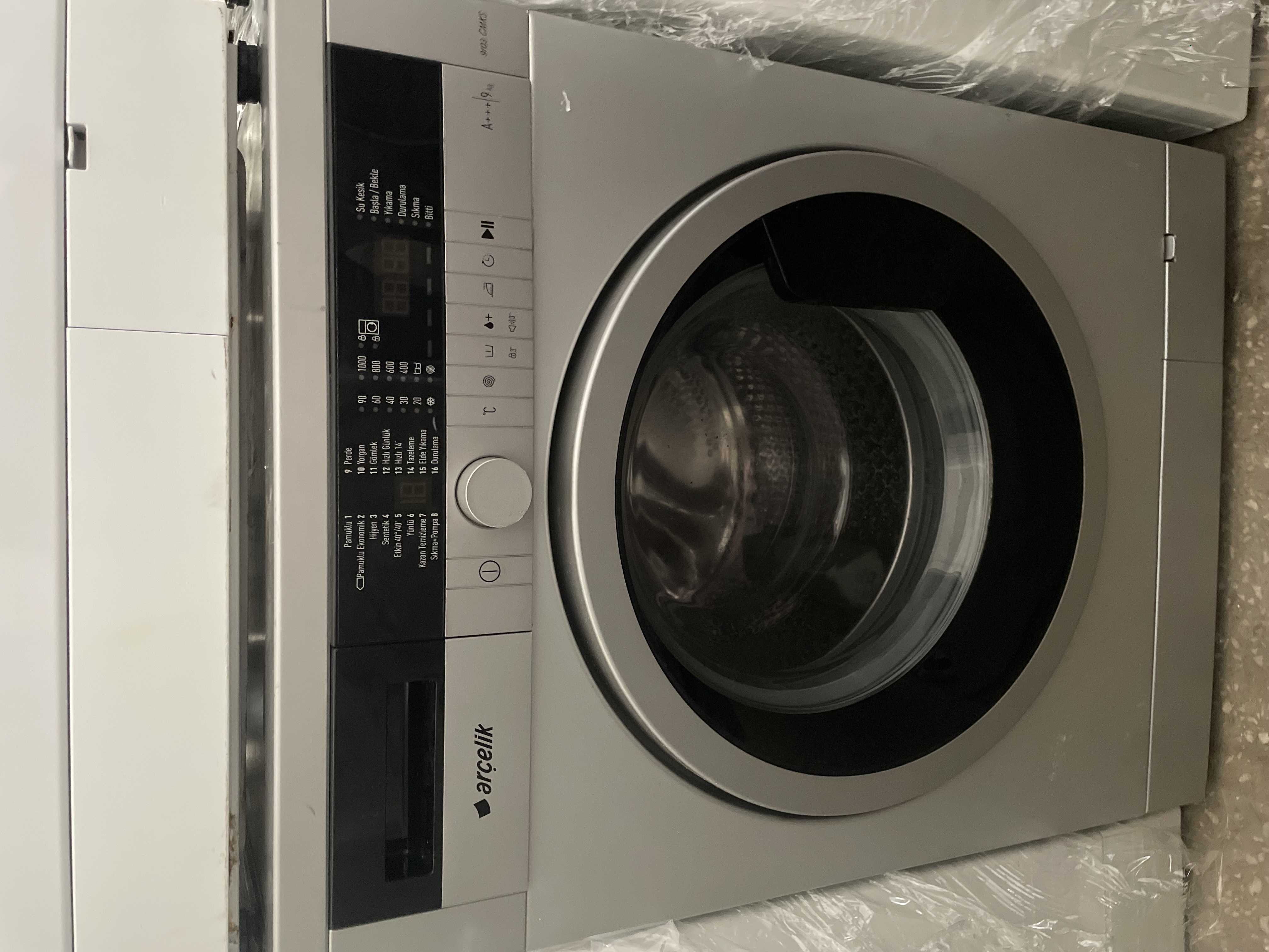 Arçelik piano serisi 9 kg çamaşır makinesi